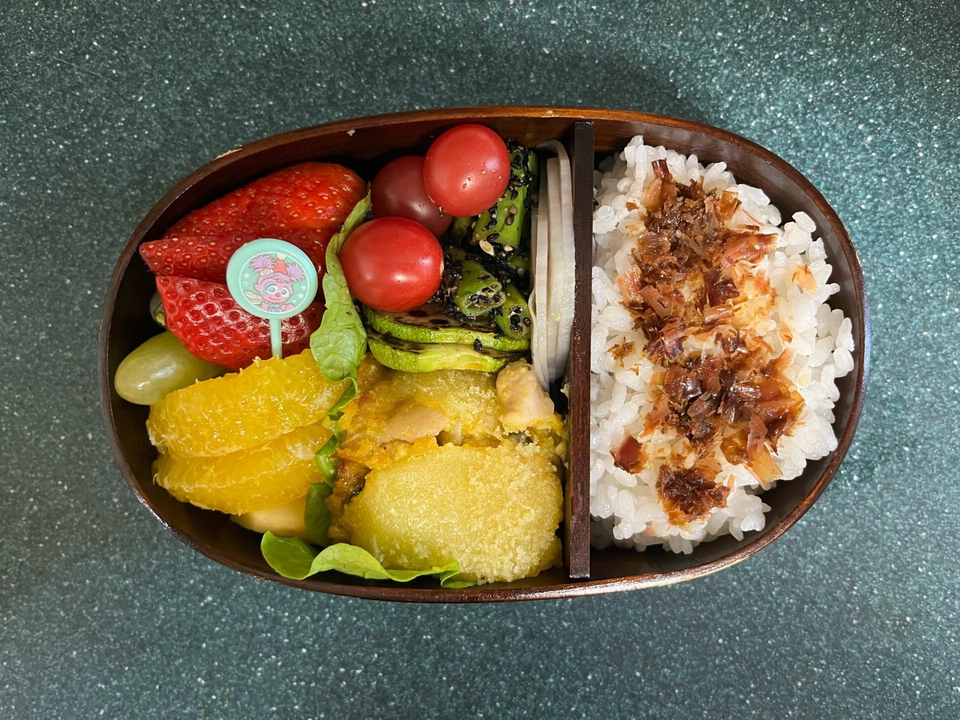 今日のお弁当(3/5)
メインは鶏肉とカボチャのグラタンでした