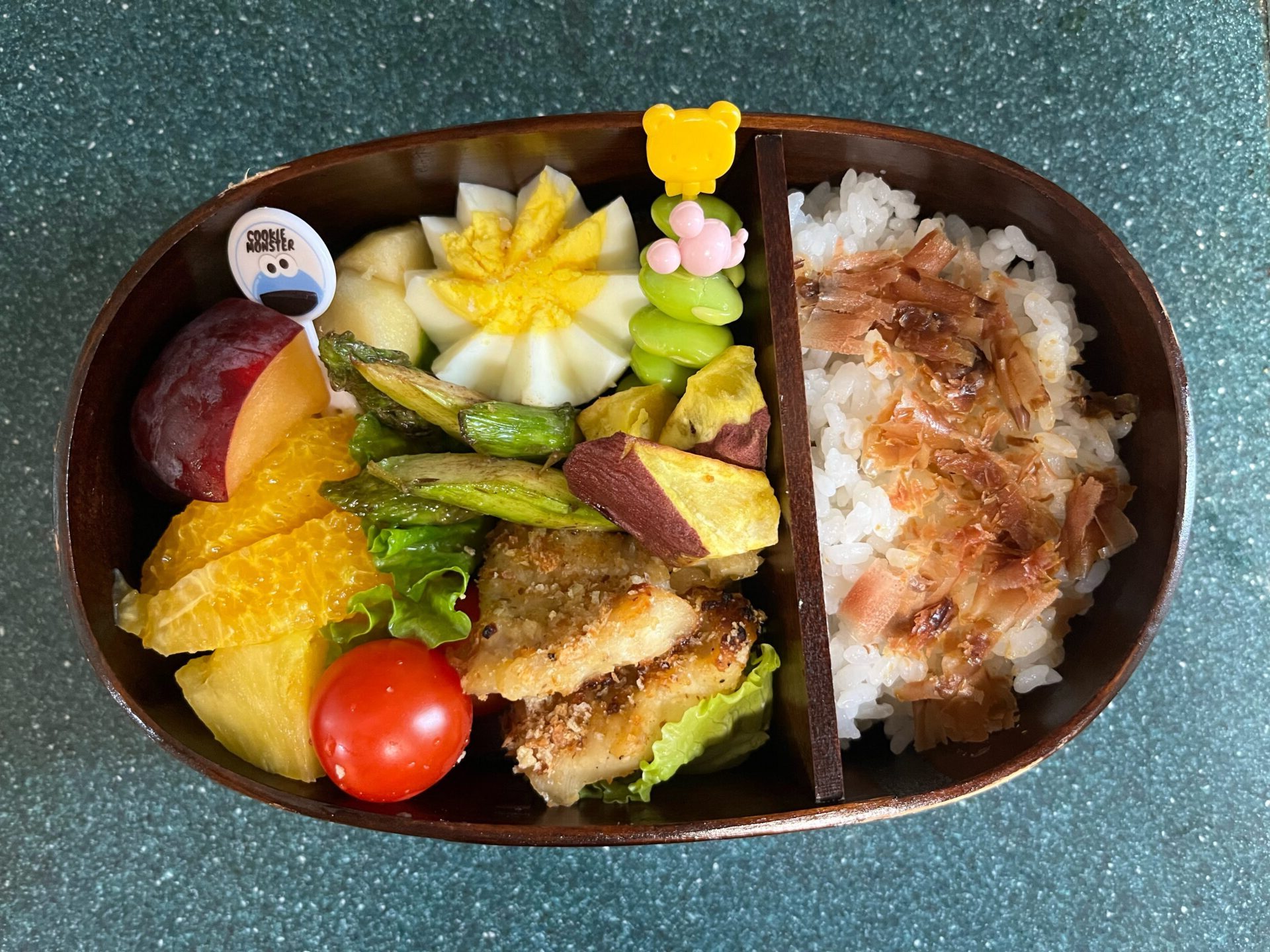 今日のお弁当(4/30)
メインはチキンナゲットでした