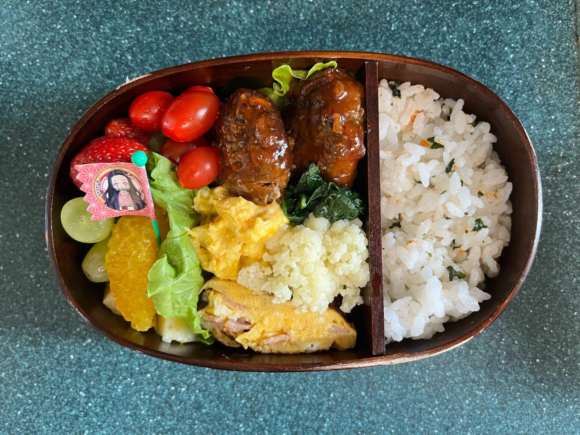 今日のお弁当(5/16)
メインはハンバーグでした