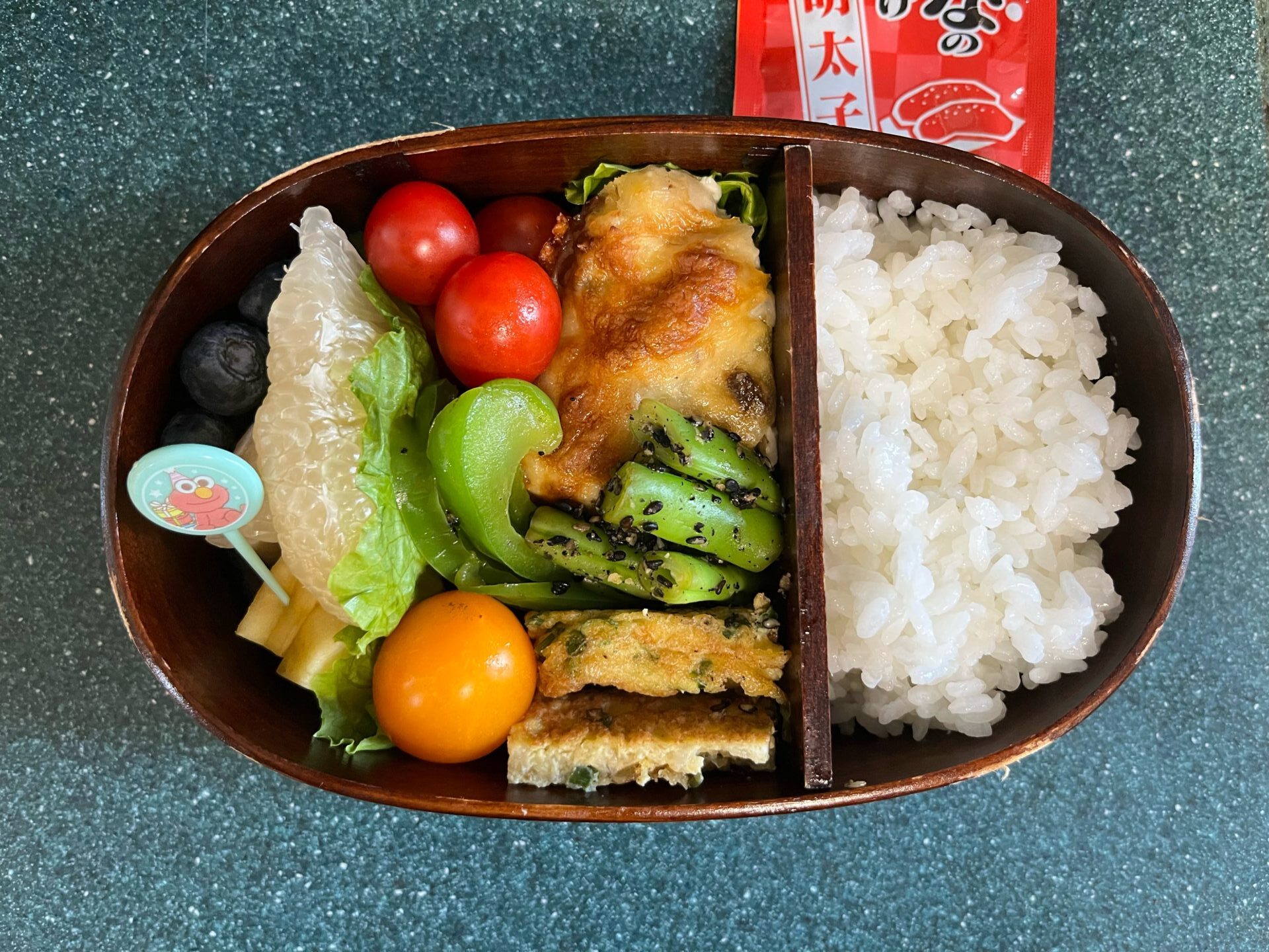 今日のお弁当(9/11)
メインはエビとササミのポテトグラタンでした