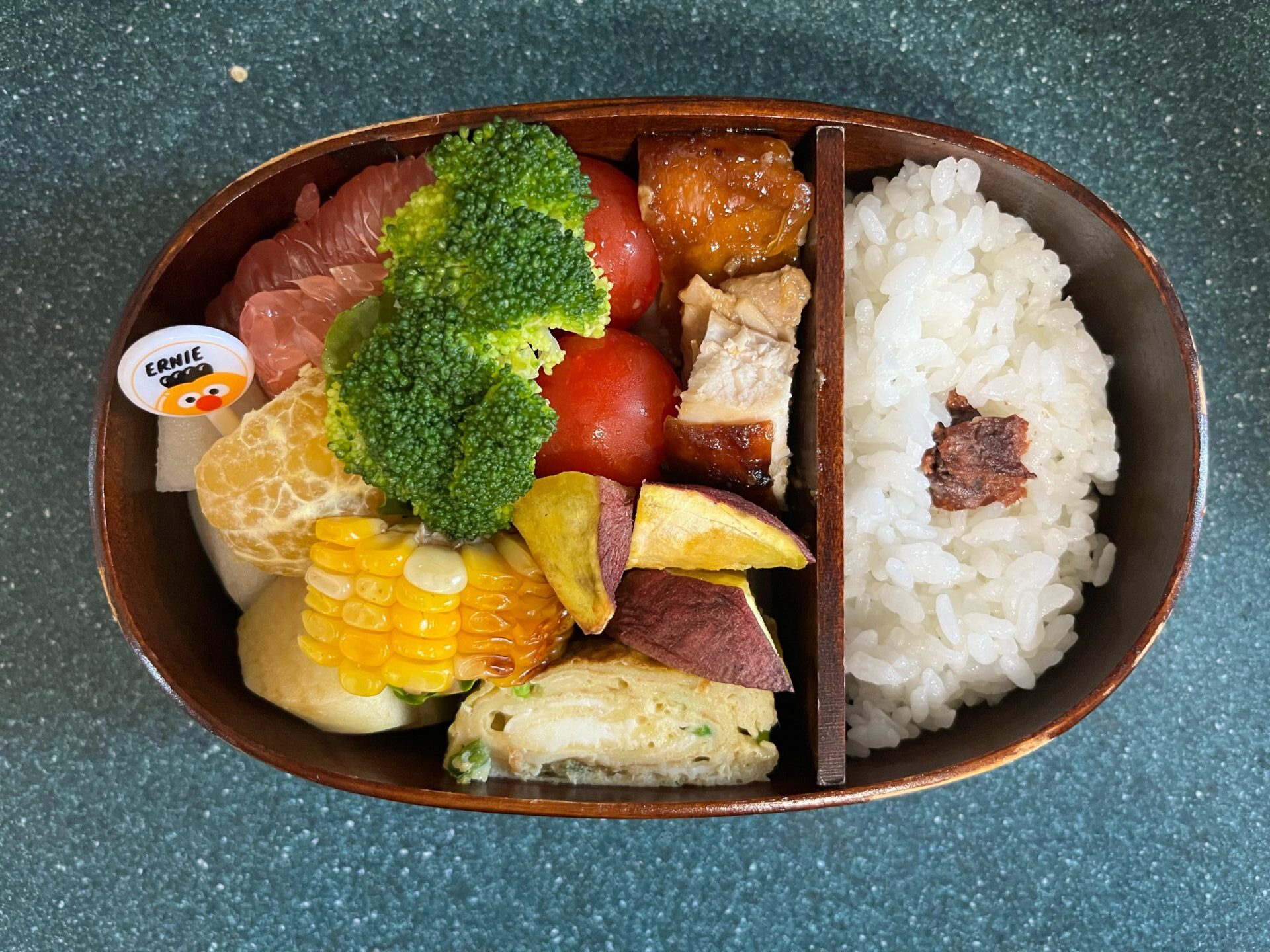 今日のお弁当(10/28)
メインは鶏肉の奈良漬床焼きでした
